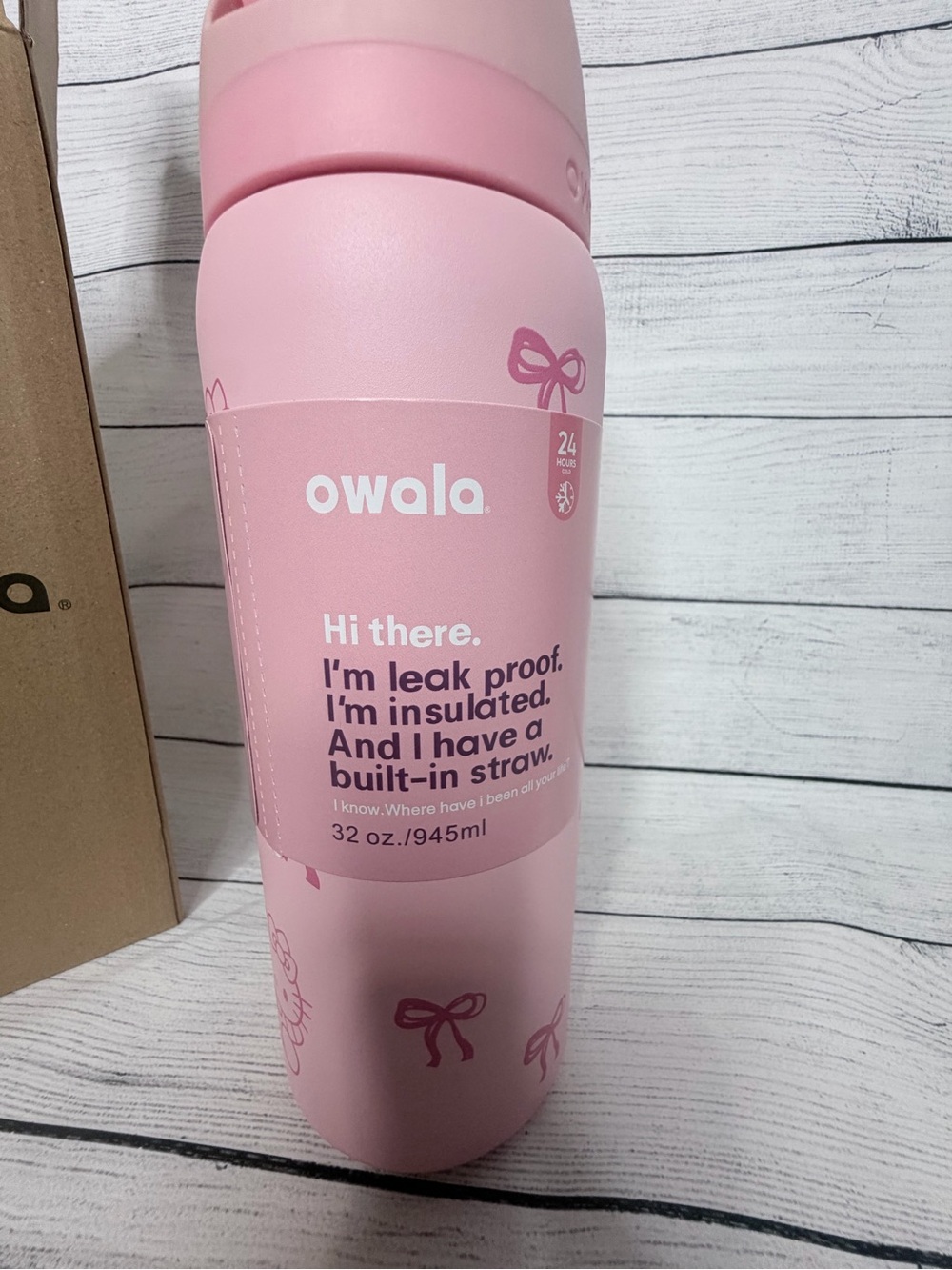 Owala 32 oz Pink Insulated Leak-Proof Bottle with Built-In Straw